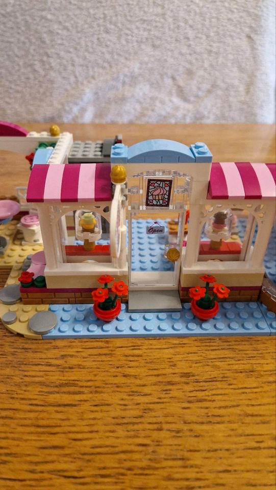 Lego friends 41119 Heartlake Cupcake Café in Duisburg