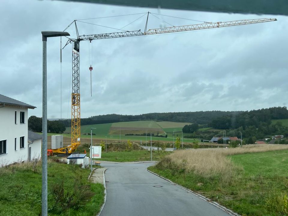 Liebherr 50K (40m) Kran Kräne Baukran Mietkran Mietkräne Bau in Obertraubling