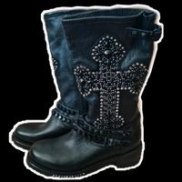 Biker gothic Nietenstiefeletten, Lederstiefel mit vielen Details Berlin - Zehlendorf Vorschau