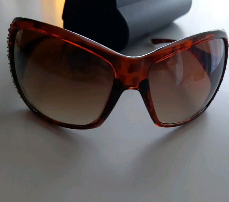 Verkaufe Sonnenbrille von Dior. in Berlin