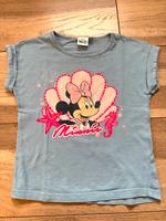 Tshirt Disney Minnie Mouse hellblau 104 München - Schwabing-Freimann Vorschau