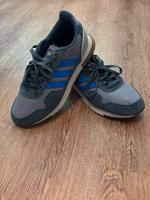 Adidas Schuhe Sneaker 44 Niedersachsen - Oldenburg Vorschau
