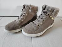 Vty Wildleder beige Stiefel Größe 38 Damen Mädchen Wandsbek - Hamburg Bergstedt Vorschau