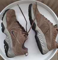 Nike Wildleder Sportschuhe Gr. 39 Wandsbek - Hamburg Jenfeld Vorschau