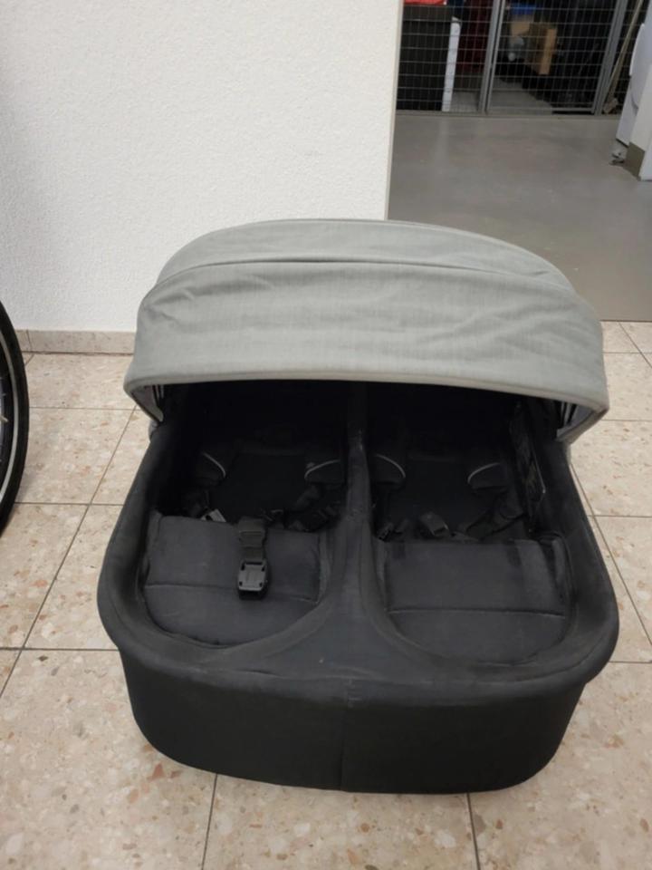 TFK Joggster Velo Zwillingswagen inkl Babywanne + Fahrraddeichsel in Ratingen