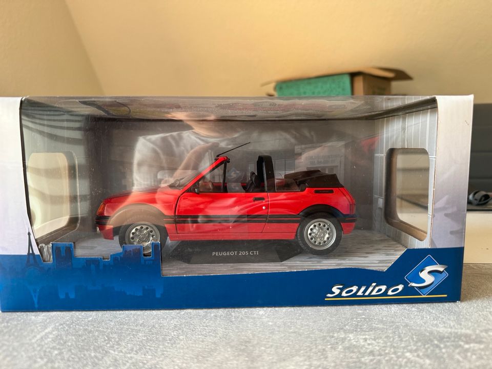 Peugeot 205 CTI Cabrio Rot Solido 1:18 Original verpackt in Hamm