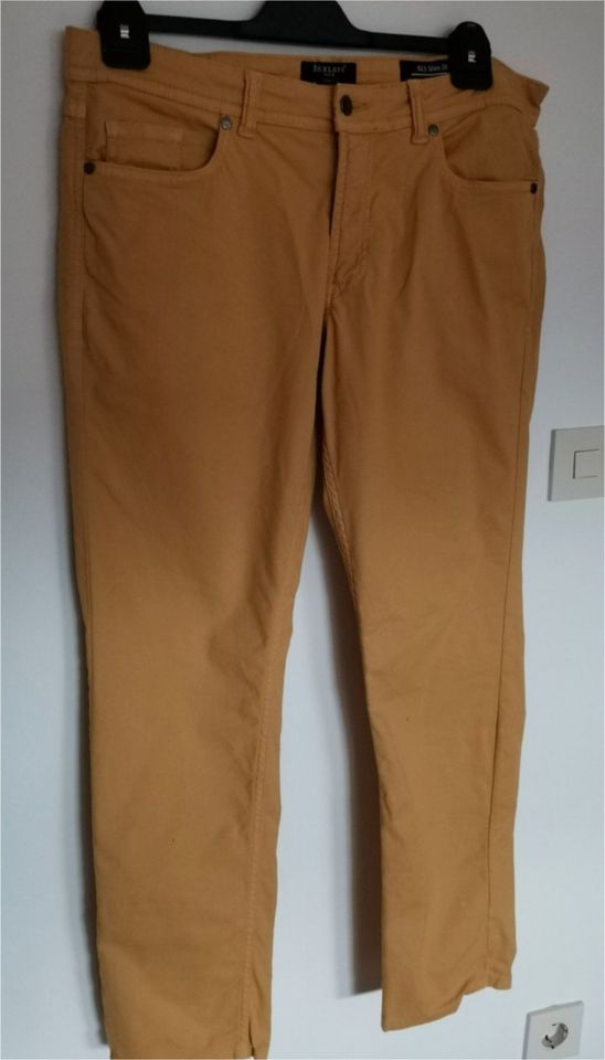 Herren Hose Marke Bexleys Slim Fit Gr. 25 maisgelb neu/ungetragen in Hilter am Teutoburger Wald