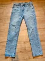 H&M Jeans, Hose Nr.2 Essentials Regular Fit Gr. 30 / 32 Bayern - Rödental Vorschau
