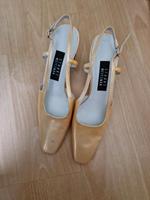 Stuart Weitzman Pumps 39 ( inkl Versand Hessen - Dietzenbach Vorschau