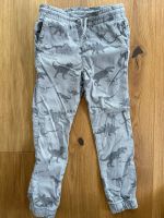 Schlupfhose / Hose Dino h&m Gr. 122 Bayern - Gröbenzell Vorschau