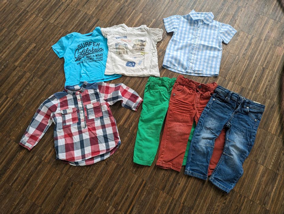Bekleidungspaket Jungen 86 Hosen, T-Shirt,Hemde in Kierspe