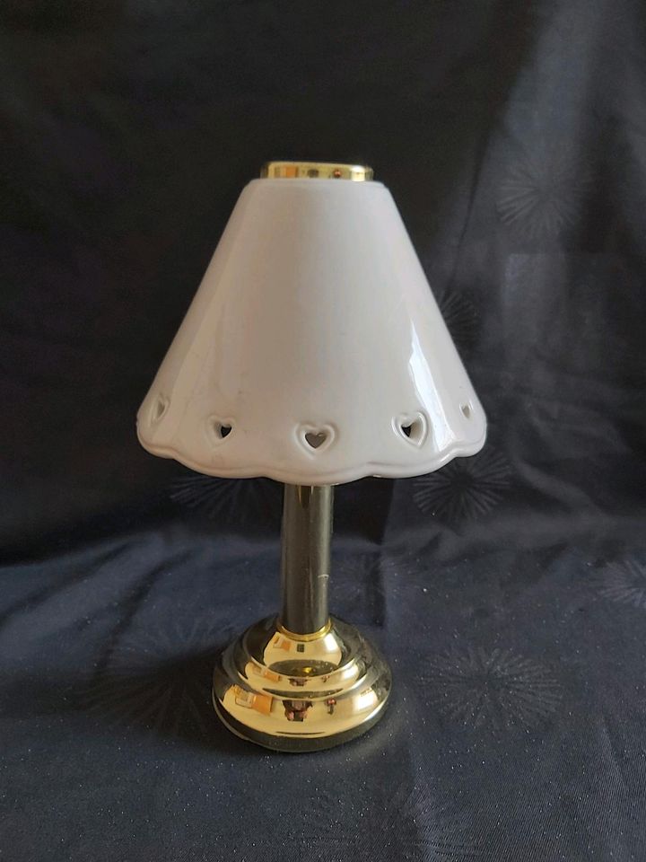 Partylite Teelichtlampe Ständer mit Schirm in Rheinland-Pfalz - Speicher |  eBay Kleinanzeigen ist jetzt Kleinanzeigen