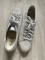 Keds: graue Sneaker, wie Superga, Turnschuhe, Bastsohle Plateau Nordrhein-Westfalen - Olpe Vorschau