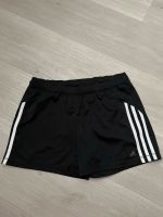 Adidas Hose Sport 164 Mädchen schwarz weiße Streifen Nürnberg (Mittelfr) - Südoststadt Vorschau