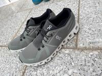 Laufschuhe , von ON Swiss Engineering, fast neu , Gr. 42 Nordrhein-Westfalen - Unna Vorschau