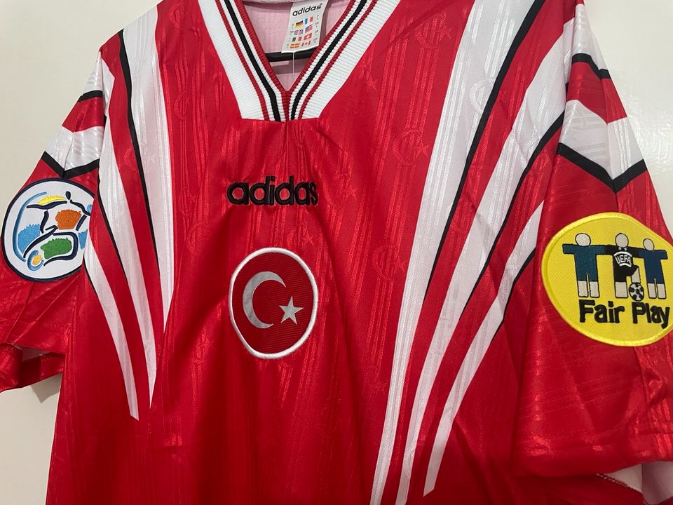 Türkei Trikot Retro EURO EM 1996 Adidas in M/L XL (NEU ) Fussball in Essen