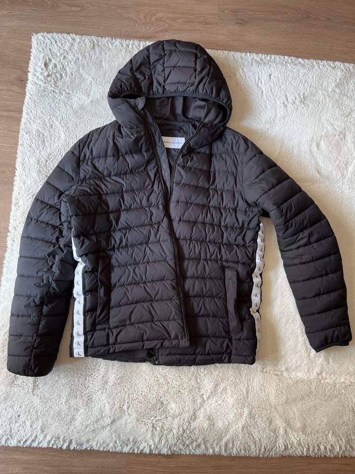 Calvin Klein Daunen-Jacke Herren XL in Marburg