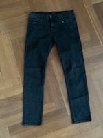 Herren Jeans von Zara Gr. 44 schwarz Hessen - Eppertshausen Vorschau