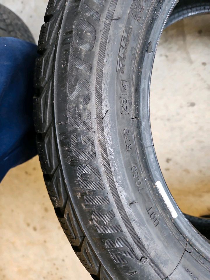 4x 205 60 R16 82H Bridgestone Winterreifen in Stuttgart