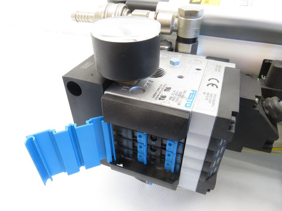Minimalmengenschmierung Sprühschmierung Vario-Super UFV 20-001 in Waghäusel