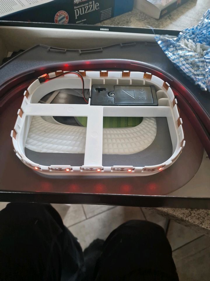 3D Puzzle Bayern Arena Night Edition in Ronnenberg