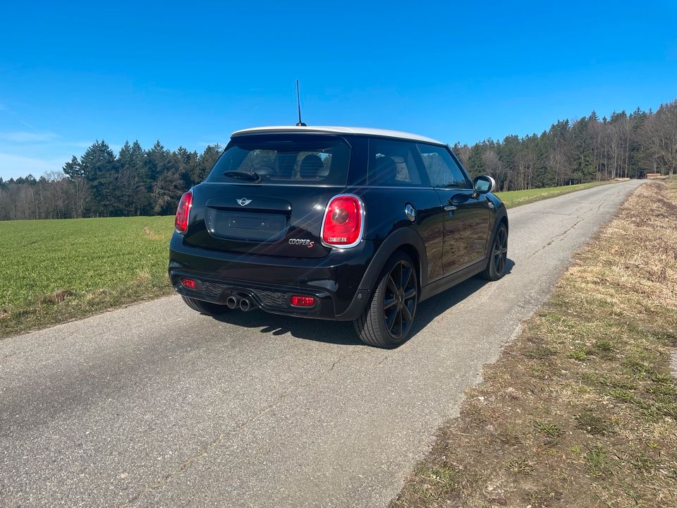 Mini Cooper S Automatik in Bad Kötzting