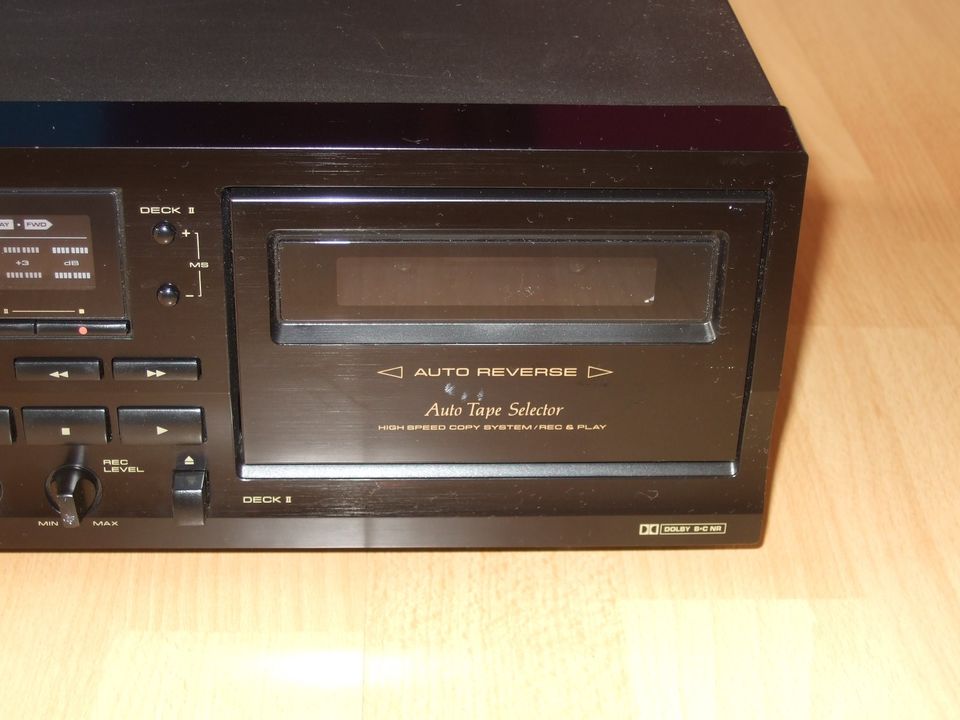 Pioneer - Stereo Double Platine Cassette Deck -  CT-W208R in Falkensee