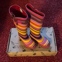 Bunte Gummistiefel „Evercreatures Fire Line“ Größe 36 UVP 64,90€ Thüringen - Jena Vorschau