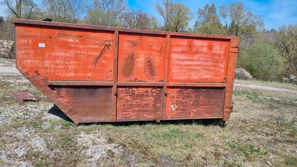 4 Mulden  zu verkaufen in Brünn bei Eisfeld