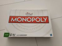 Gesellschaftsspiel/Brettspiel "Monipoly revolution" neuwertig Nordrhein-Westfalen - Leverkusen Vorschau