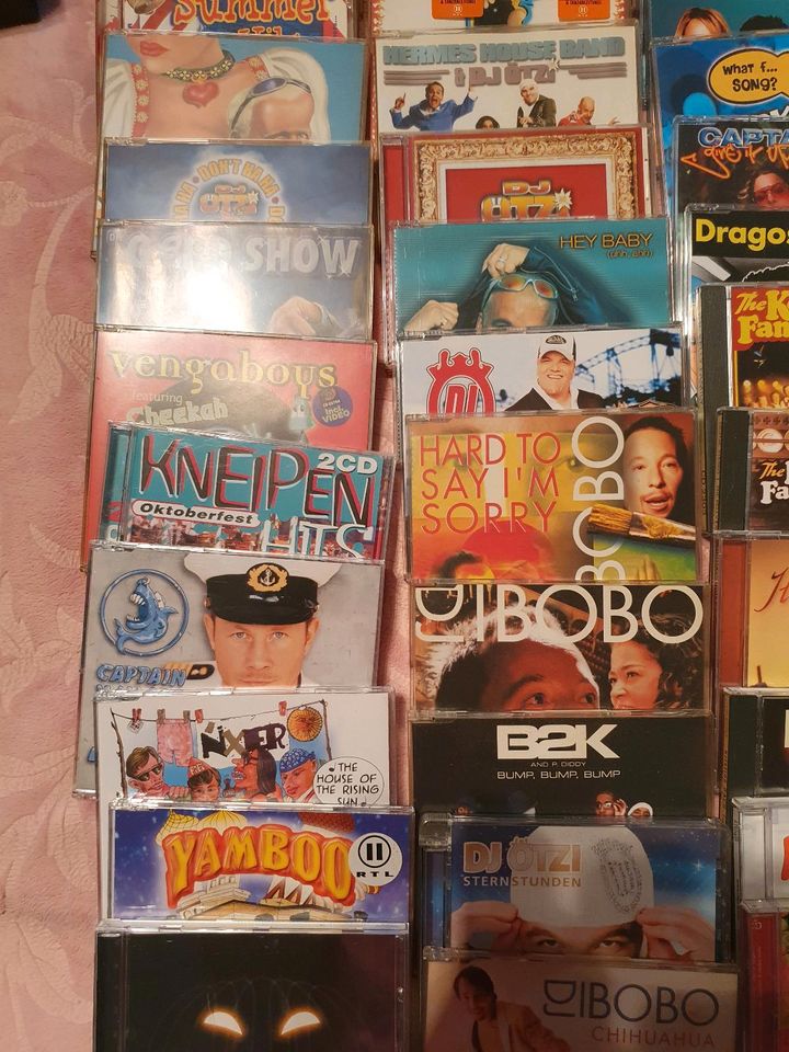 CDs.... Musik....alle Richtungen...261 st in Lingerhahn