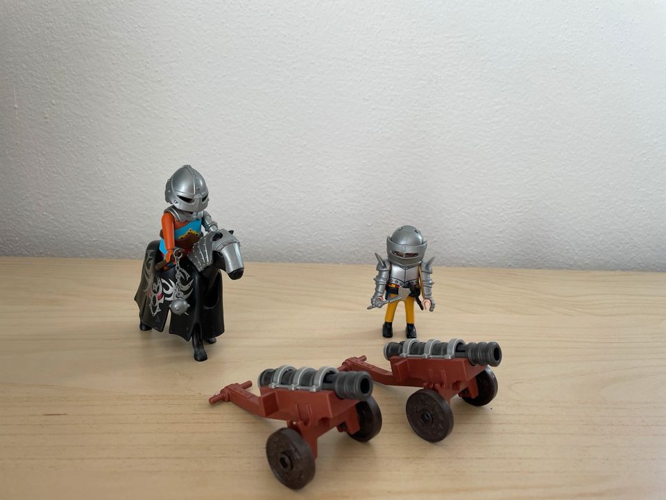 Playmobil Ritter Set mit Ausrüstung, Pferd und Kanonen in Hengersberg