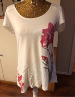 T-Shirt mit Blumenprint Bayern - Kulmbach Vorschau
