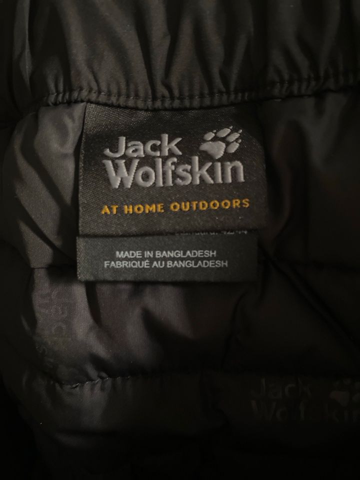 Skirock, Winterrock von Jack Wolfskin Gr. L in Hamburg