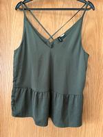3 Tops von H&M Größe 38 grün, weiß und orange Bayern - Gerolzhofen Vorschau