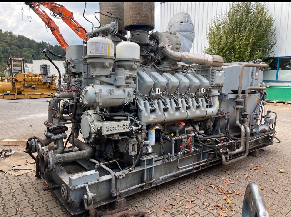 MTU 1937 KVA Stromaggregat BHKW Notstromaggregat Stromerzeuger in Gundelsheim