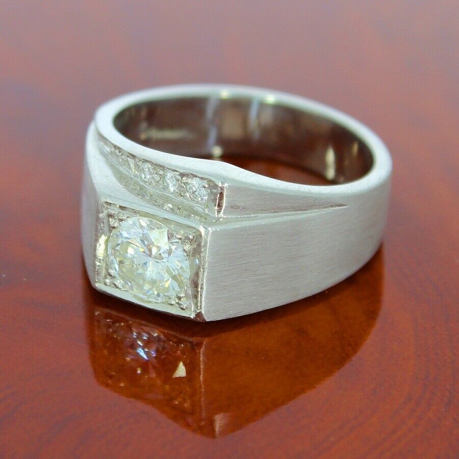 WERT 10990,- Klassischer Diamant Ring 900 Platin pdddd 17821 in Düsseldorf
