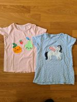 2 Shirts mit Obst und Einhorn Gr. 122/128 von H&M und Ernstings Hessen - Bad Vilbel Vorschau