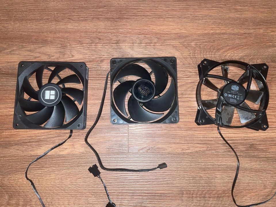 3x 120mm Lüfter / Cooler Master / Thermalright / Preis für ALLE! in Hannover