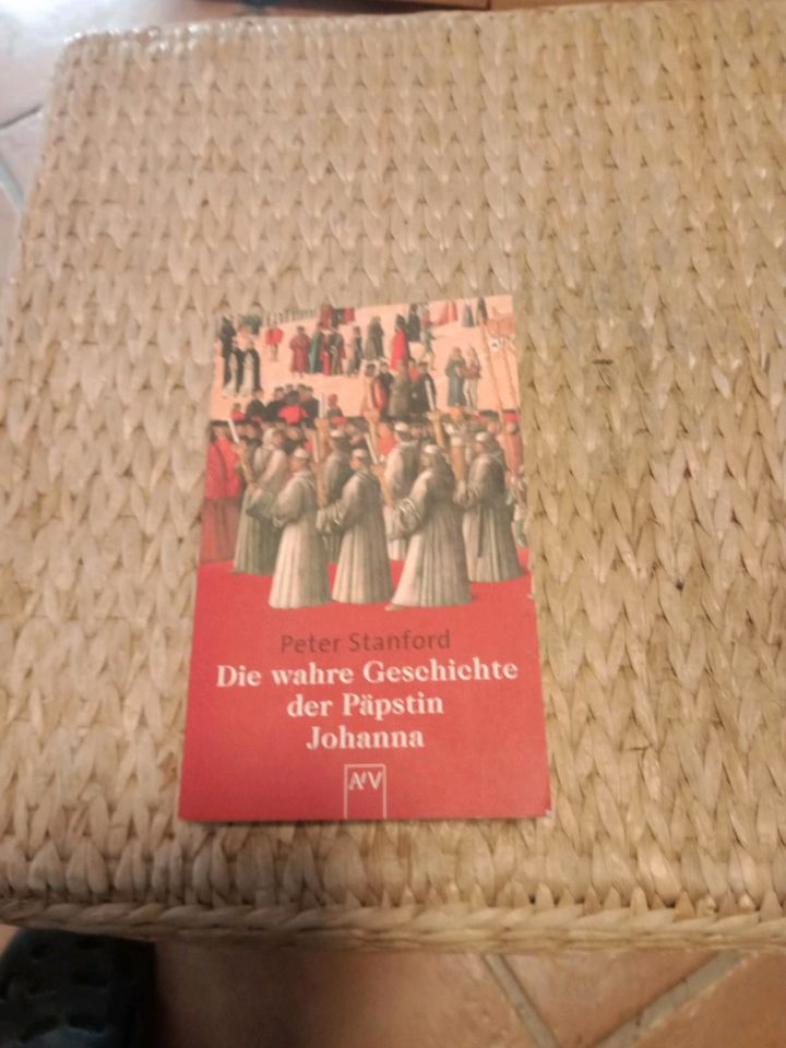 Peter Stanford Die wahre Geschichte der Päpstin Johanna in Senden