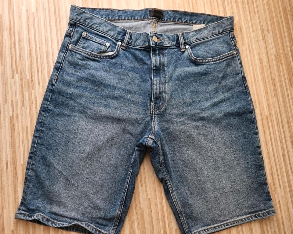 H&M * Herren Jeans  Strtch Short Gr.W36 NEU in Viernheim