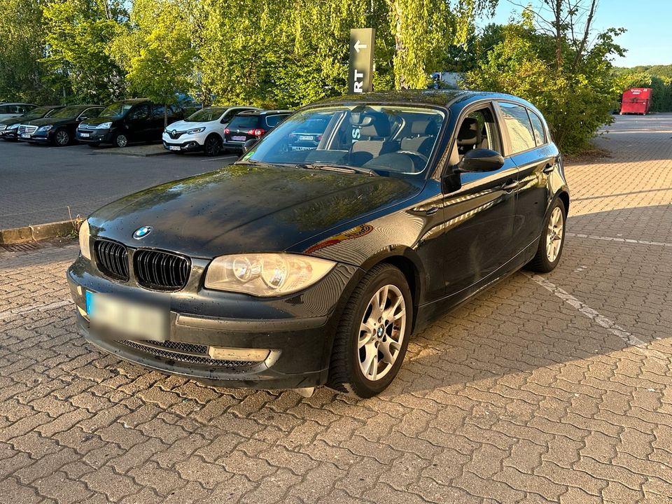 BMW 116i E87 5 Türer 6 Gang in Hamburg