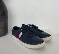 Sneaker Tommy Hilfiger Gr.40 Nordrhein-Westfalen - Linnich Vorschau
