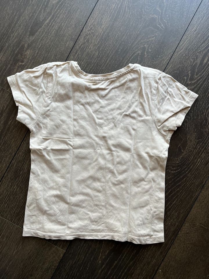 H&M | Mädchen | Shirt | Tshirt | Gr. 98/104 in Bokensdorf