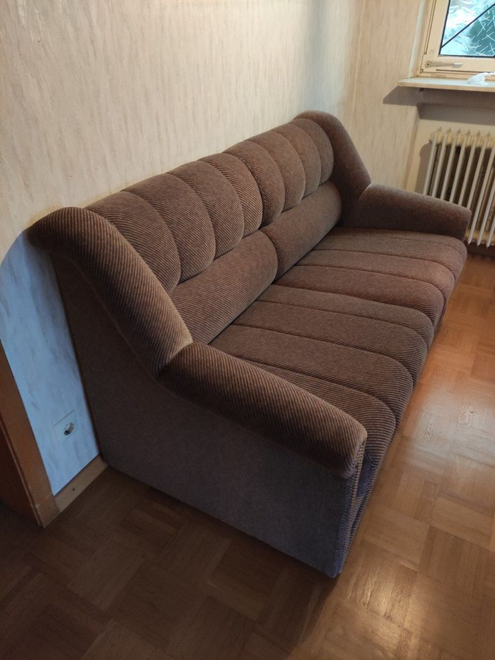 (Schlaf-) Sofa in Großbettlingen