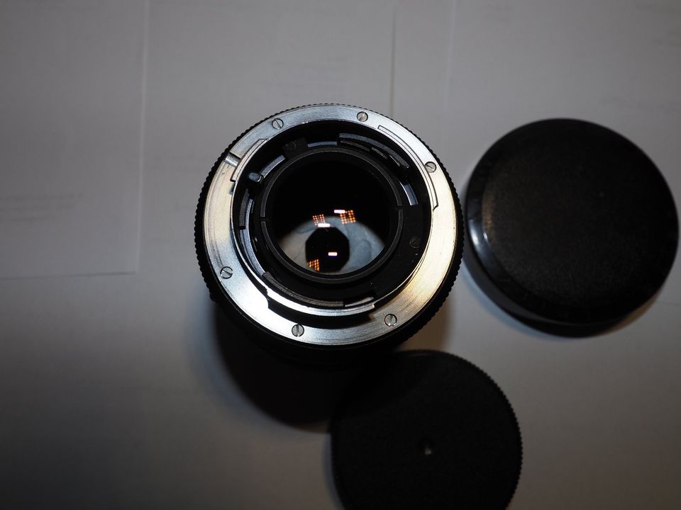 Leica Leitz Summicron-R 1:2 / 90mm guter Zustand in Wiesbaden