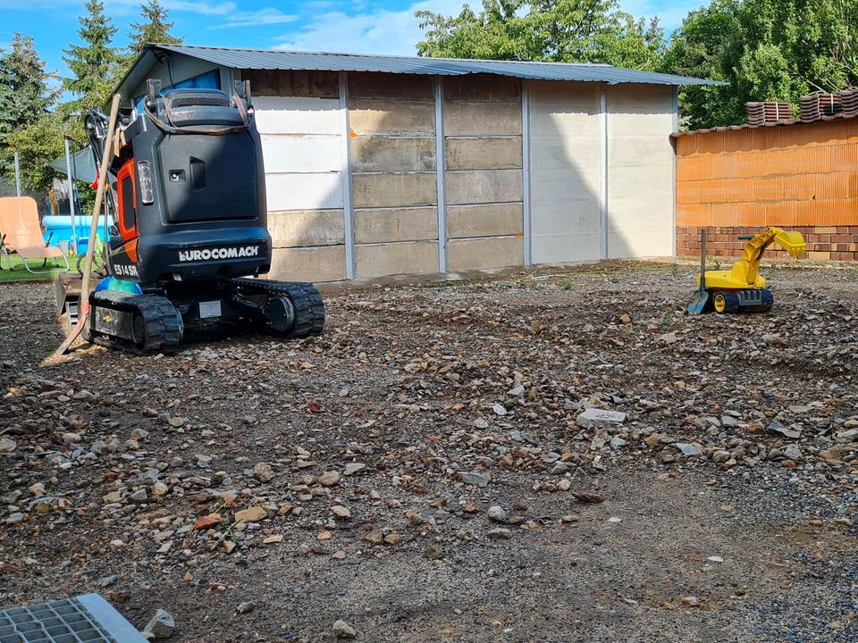 Bagger- und Erdbewegungsarbeiten in Lauchhammer