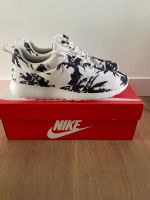 Nike Roshe Palm Trees NEU US 10,5 EU 42,5 Dunk Force Max 1 Panda Düsseldorf - Bilk Vorschau