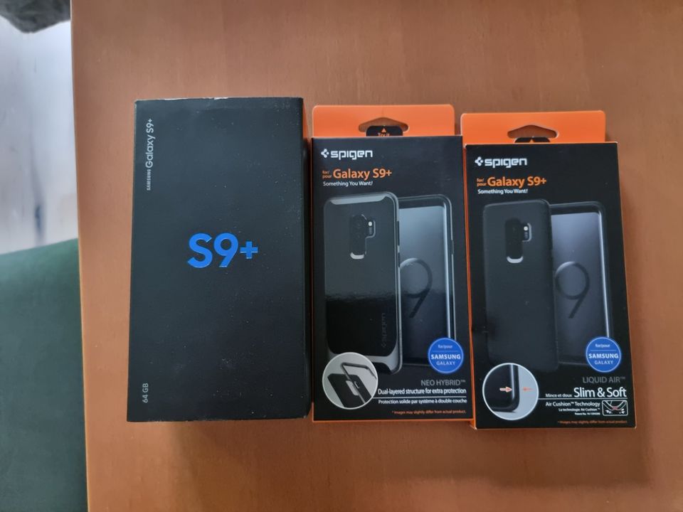 Samsung Galaxy S9+, 64 GB, Midnight Black, OVP, 2x Spiegen Case in Brühl