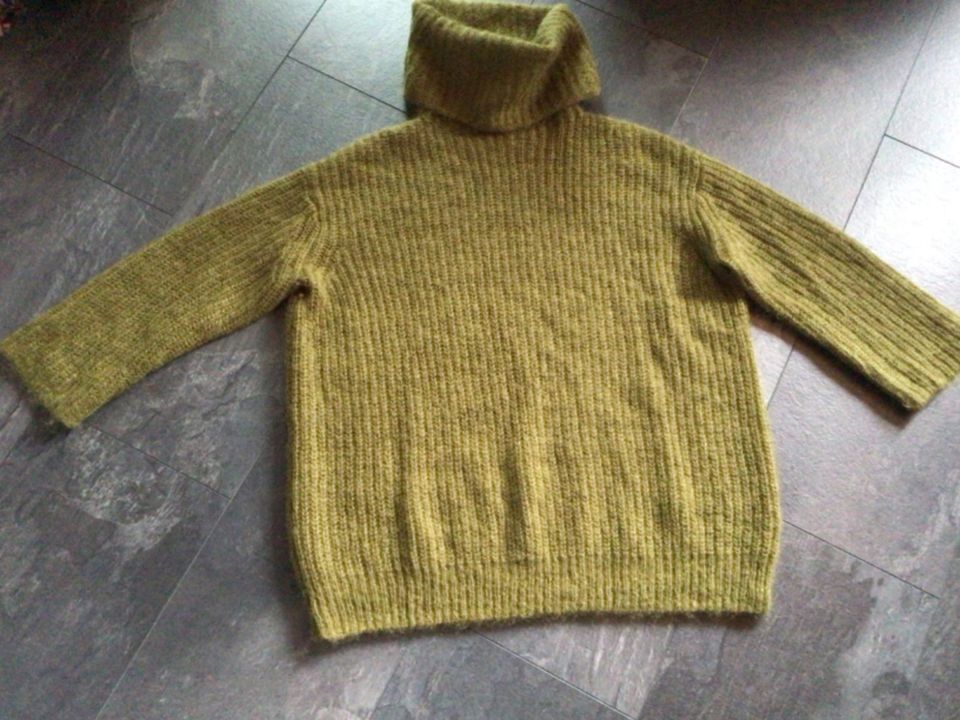 ⭐️Neuer Cos Oversize Pullover Gr.M/bis XL zu tragen⭐️ in Fuldabrück